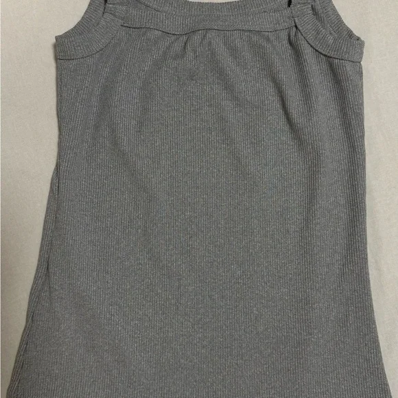 Gray Ribbed Tank Top - Picture 3 of 3